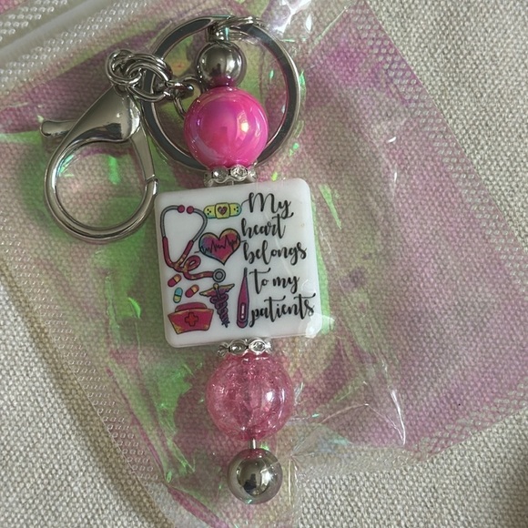 Bundle RN Nursing  Badge Reel, Canvas Tote Bag, Pen & Keychain - Picture 4 of 10